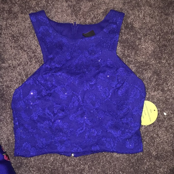 Two piece Windsor dress. Size 5 - Picture 2 of 3